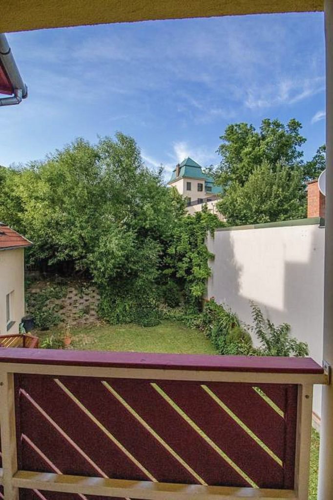 Keramikart kiadó apartman Pécs, terasz, kocsibeálló
